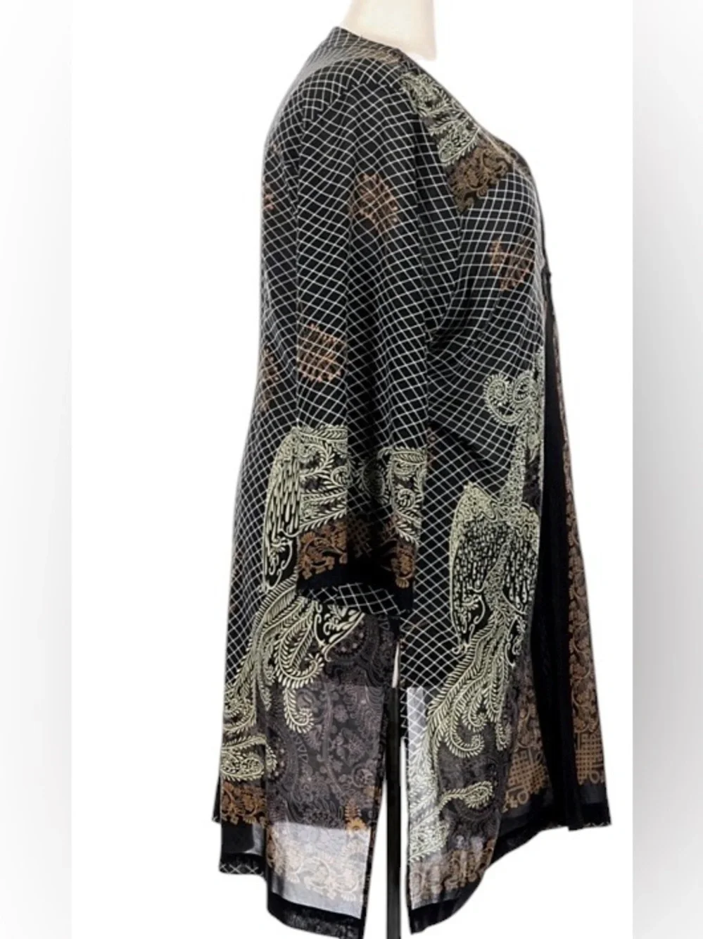 Citron~Santa Monica Beaded Peacock 
Silk Kimono Duster 
Semi-Sheer
Size 1X
NWOT - Picture 13 of 14